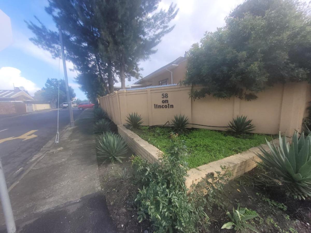 Zenith House Boston Self Catering Accomodation Ciudad del Cabo Exterior foto